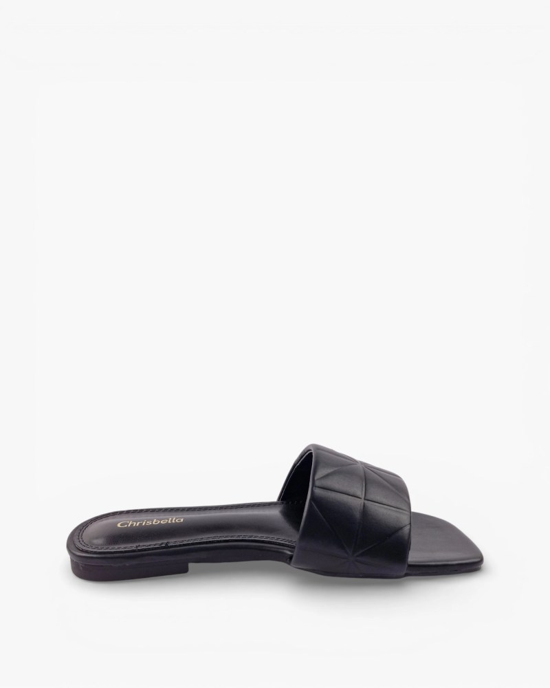 Black Quilted Slide Sandals – Chic, Modern & Comfort-Focused